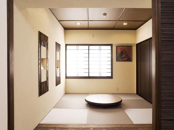 琉球畳を使うと、和室がモダンな空間に！