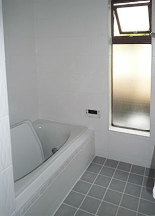 名古屋モザイクタイルでデザイン性のある浴室
