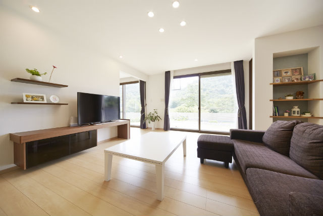 広縁を有効活用してリビングを広く開放的に