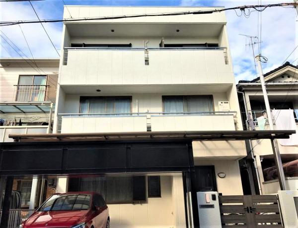 塗膜をつけ汚れが付きにくく目立ちにくい色で外壁塗装・エクステリア工事
