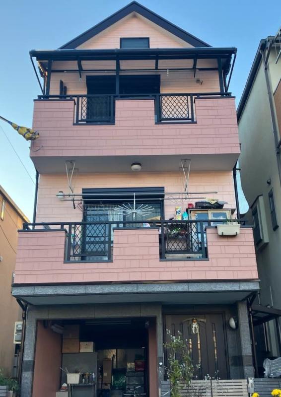 台風被害を補修して色合いも一新！