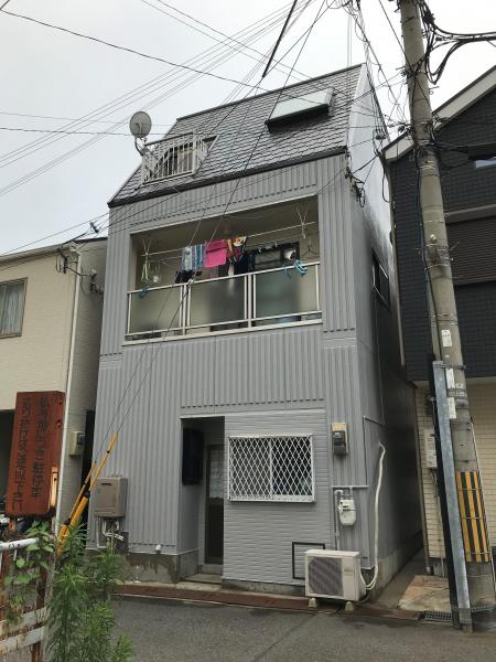 耐久性の高い塗料で美観の回復だけでなく機能性も大幅にアップ