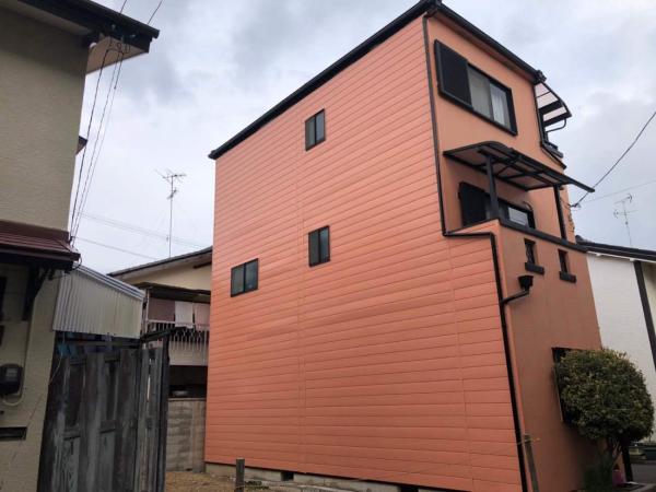 隣地が空き地になったタイミングでスピーディーに外壁一面塗装