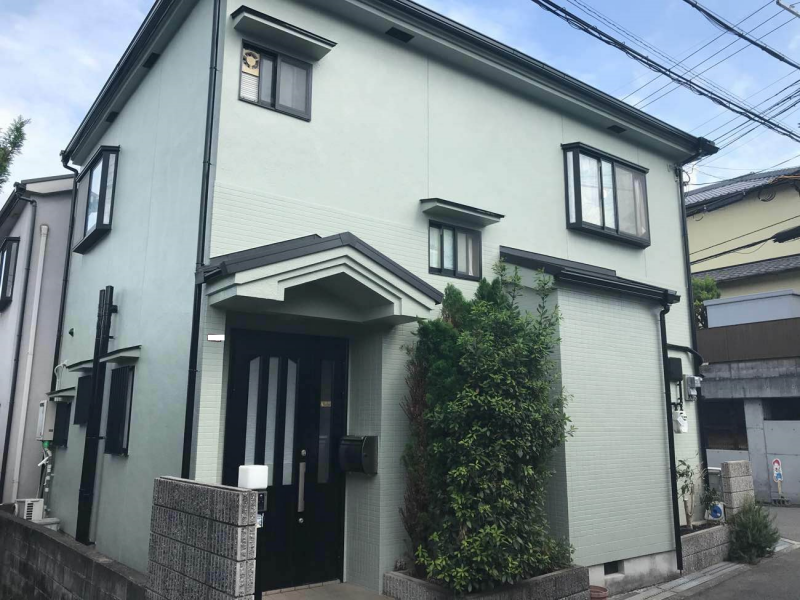 ガラッと雰囲気を変える外壁塗装