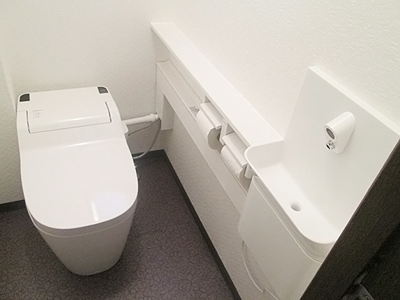 Panasonicアラウーノの全自動おそうじトイレ 神戸市（施工事例：トイレ
